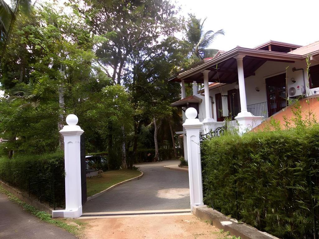 The Mgs Hotel Elpitiya  Kültér fotó