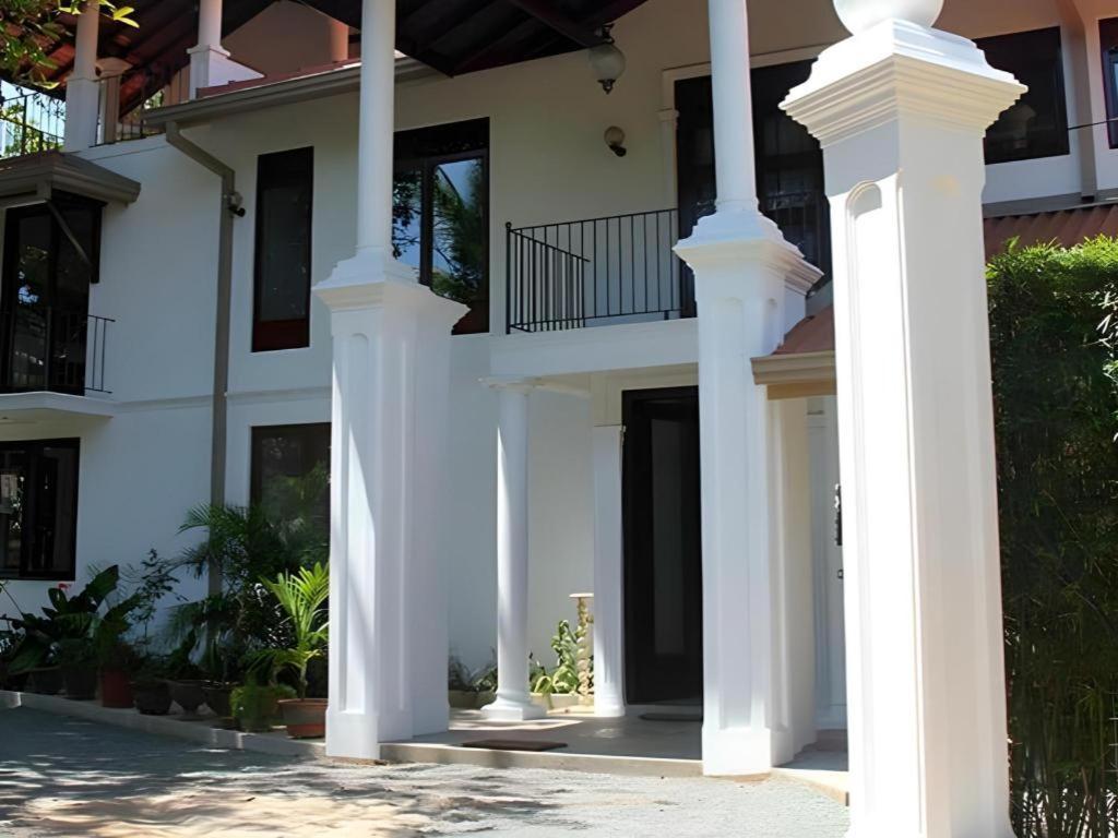 The Mgs Hotel Elpitiya  Kültér fotó