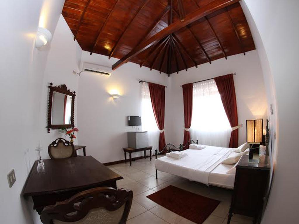 The Mgs Hotel Elpitiya  Kültér fotó