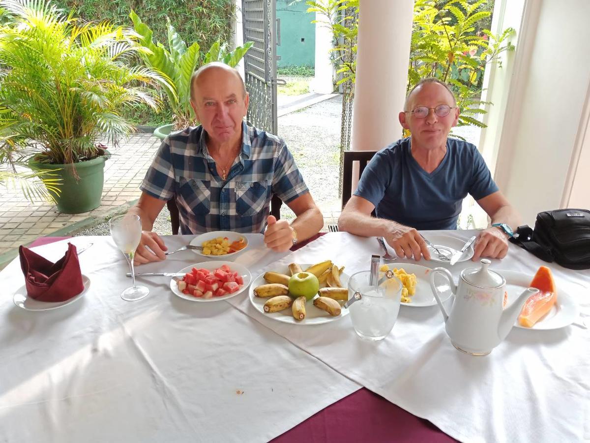 The Mgs Hotel Elpitiya  Kültér fotó